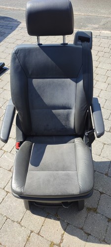 Black leather swivel seat - black,