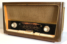 Vintage Grundig 3028 GB Tube Valve Radio Collectable VHF FM 3D Sound - WORKING !