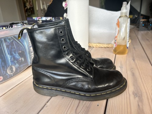 Vintage martens 8 eye - martens,