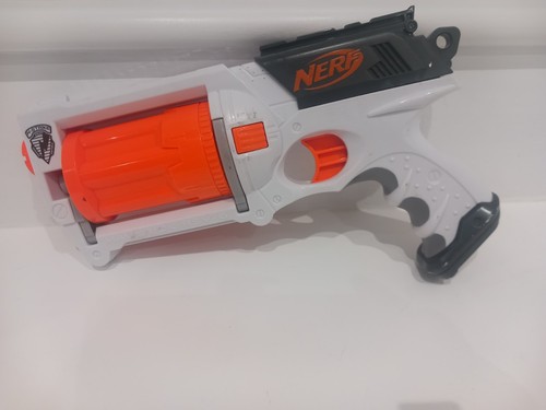 Nerf strike maverick rev 6 - maverick, rev-6