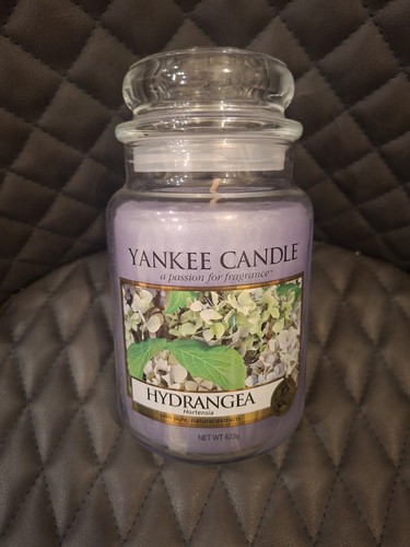 Yankee candle hydrangea - ",