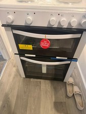 ESSENTIALS CFSE60W18 60cm