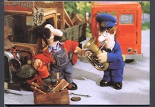 POSTMAN PAT Postcard: Pat