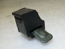 Isuzu Trooper Duty 98-02 3.0 facelift rubber bonnet bump stop and mount 12784