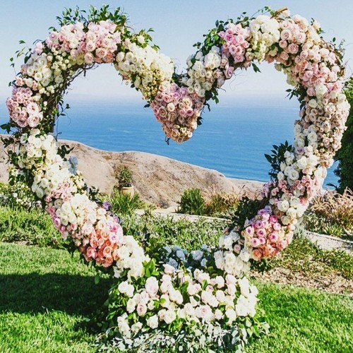 Large heart archway - large,