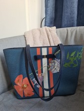 Ted Baker Textured Leather