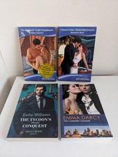 Mills And Boon Presents Book Bundle x 4 Paperback Love Stories Collection