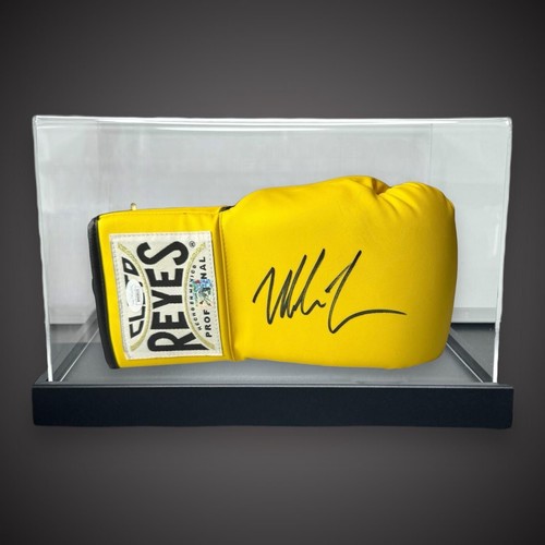Mike tyson hand signed - signed, reyes