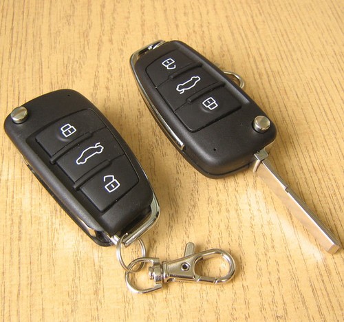 Remote central locking kit for - locking,