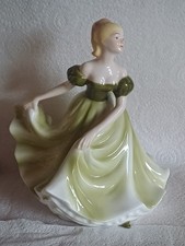 Woolbro Figurine In Excellent