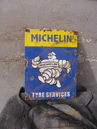 Enamel michelin tyre service - ,