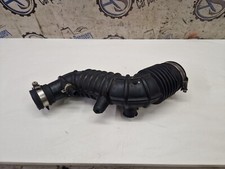 NISSAN NAVARA JUKE F15 Qashqai 2014-19 Engine Air Cleaner Hose Pipe