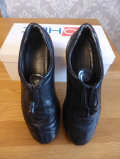 ROHDE - PAIR OF BLACK LEATHER