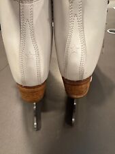 Riedell young ladies white figure ice skates size 5.5 UK