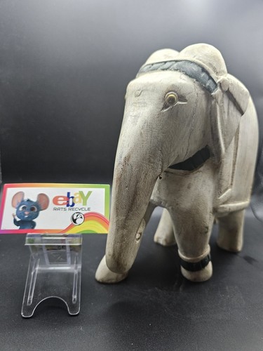 Wood carved elephant stunning - carved,