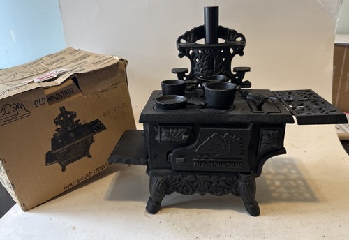 Old mountain cast iron mini - mountain,