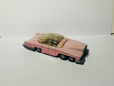 Dinky Toys 100 FAB 1, Lady