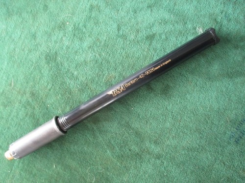Bsa bantam inch tyre - 12, pump