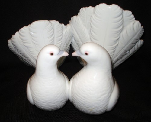 Lladro 1169 couple doves - lladro, of