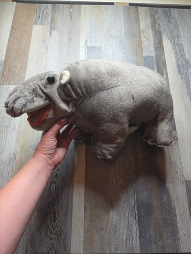 Farting bert hippo folkmanis - bert,