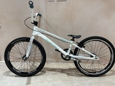 White Radio Expert Helium BMX