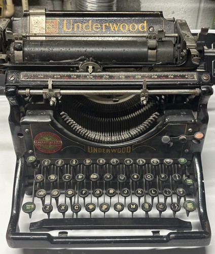Vintage 1931 underwood - 1931,