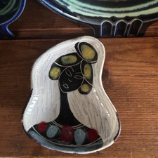 Small Sgrafitto Lady Dish, San Marino Or Italian. 1960s.