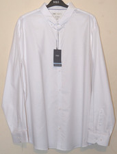 MENS M&S REGULAR FIT TEXTURED