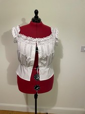 Victorian style (1880-1900s)