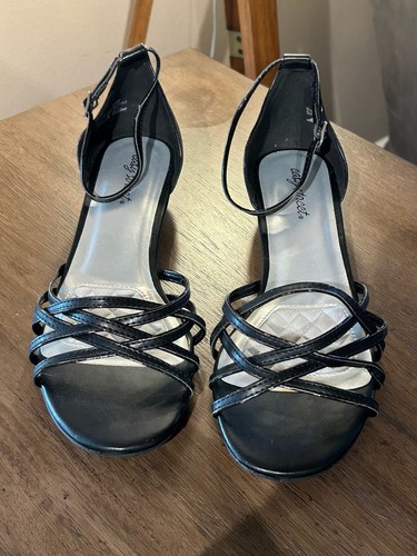 Easy street black strappy - easy,