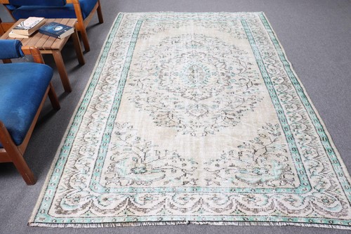 Vintage 6x8 ft - vintage, 5,6x8,5