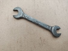 VINTAGE SNAIL BRAND FLAT