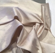 100% SILK SMOOTH DUPION CREAMY IVORY FABRIC REMNANT 46 CMS. X 78 CMS. FREEPOST!
