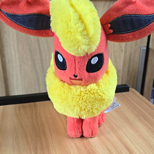 Tomy pokémon flareon - tomy,