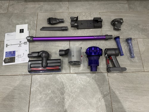 Dyson cordless vacuum fully - v6,
