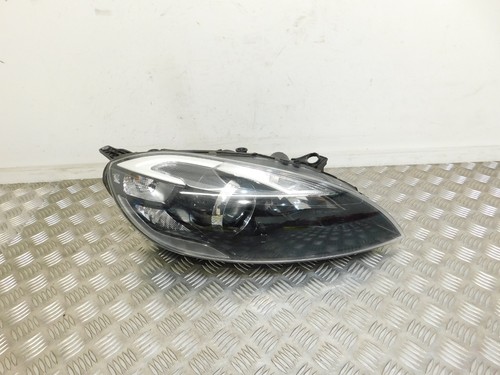 Volvo v40 drivers - v40, side