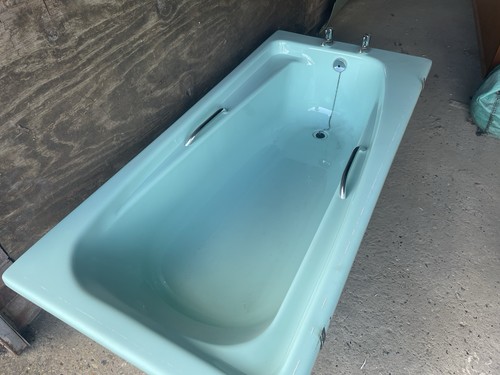 Shires blue retro 70s bathroom - blue,
