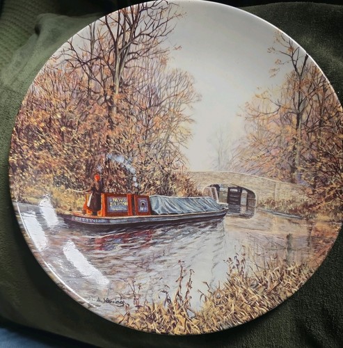 Danbury mint wedgwood under - mint,