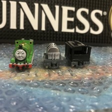 Tomica Thomas Japan Percy With Tanker And Brakevan 