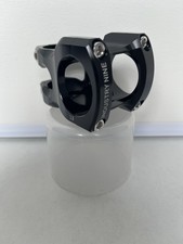 Industry Nine A318 Stem In Black