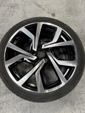 1 X Genuine VW Polo GTI 18"