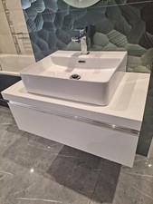 Salgar 800 Vanity unit and Ceramic sit on basin with Vado Tap RRP £1,186