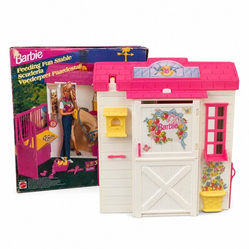 Barbie feeding fun - fun, stable