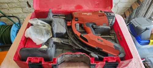 Hilti nail gun concrete - gun,,