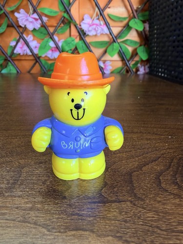 Bruin plastic figure - figure, us