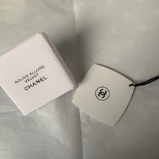 Chanel Rouge Velvet Make Up