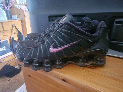 Black and red - black, shox
