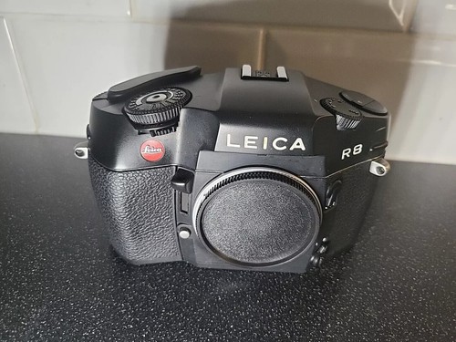 Leitz leica camera body - r8,
