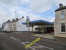 Photo 6x4 Closed garage