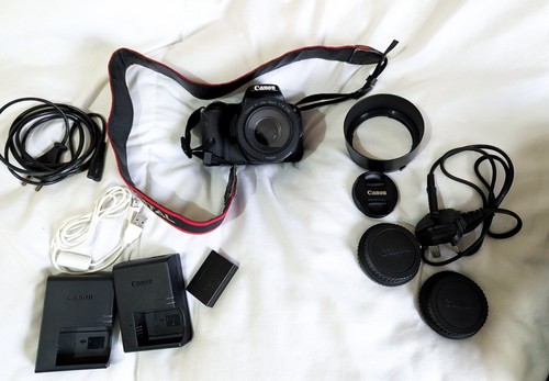 Canon 200d with 50mm - canon,